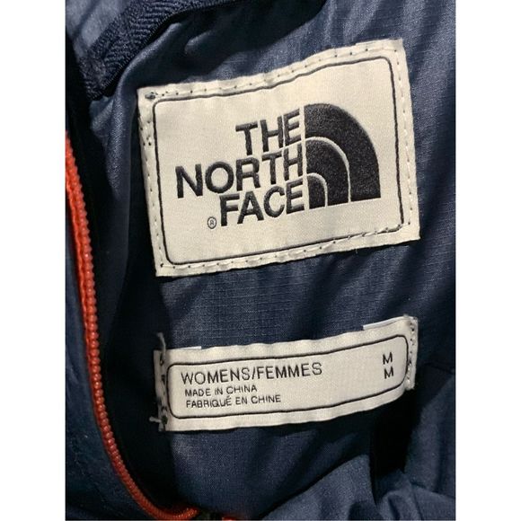 GREAT CONDITION The North Face Navy Anorak Packable Pullover Lightweight Rain Ja - Picture 3 of 4